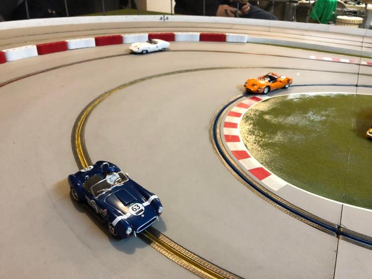 0701-b63-c-46-e5-4-f2-b-ac1-d-ce81-c2-efefb7